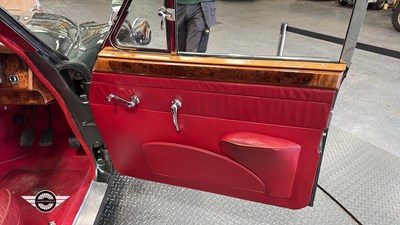 Lot 474 - 1960 JAGUAR MK2 2.4
