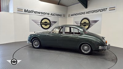 Lot 474 - 1960 JAGUAR MK2 2.4