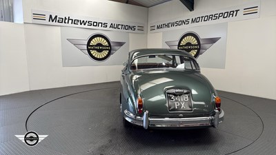 Lot 474 - 1960 JAGUAR MK2 2.4