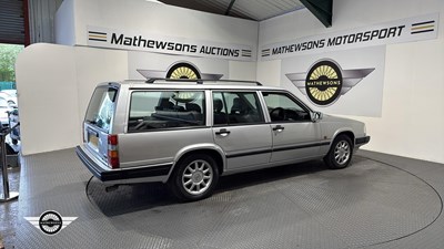 Lot 426 - 1996 VOLVO 940 CLASSIC TURBO AUTO