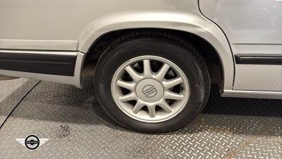 Lot 426 - 1996 VOLVO 940 CLASSIC TURBO AUTO