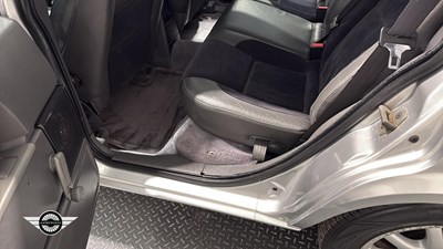 Lot 426 - 1996 VOLVO 940 CLASSIC TURBO AUTO
