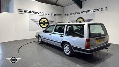 Lot 426 - 1996 VOLVO 940 CLASSIC TURBO AUTO