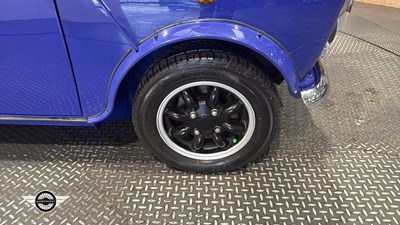 Lot 446 - 1999 ROVER MINI PAUL SMITH