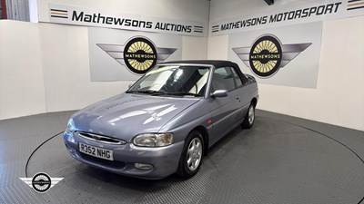 Lot 510 - 1997 FORD ESCORT GHIA CABRIO AUTO