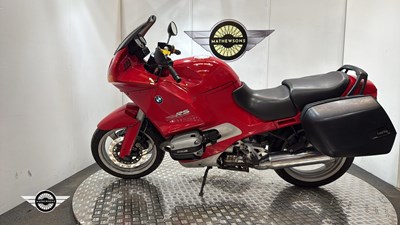 Lot 512 - 1996 BMW R1100RS SE