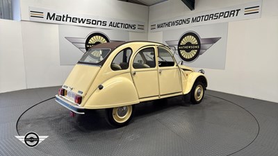 Lot 526 - 1988 CITROEN 2CV6 DOLLY