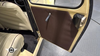 Lot 526 - 1988 CITROEN 2CV6 DOLLY