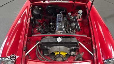 Lot 536 - 1967 MG B GT