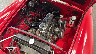 Lot 536 - 1967 MG B GT