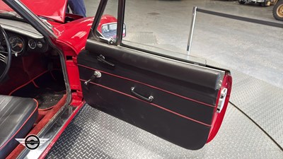 Lot 536 - 1967 MG B GT
