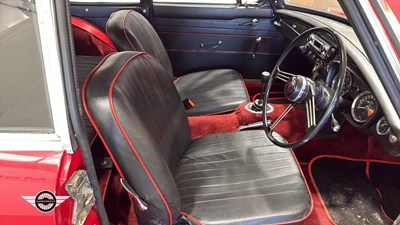 Lot 536 - 1967 MG B GT