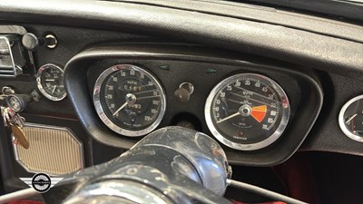 Lot 536 - 1967 MG B GT