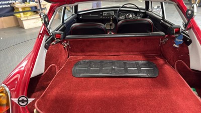 Lot 536 - 1967 MG B GT