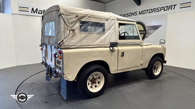 Lot 542 - 1974 LAND ROVER 88" - 4 CYL