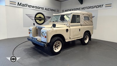 Lot 542 - 1974 LAND ROVER 88" - 4 CYL