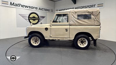 Lot 542 - 1974 LAND ROVER 88" - 4 CYL