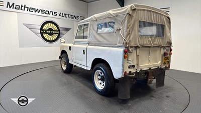 Lot 542 - 1974 LAND ROVER 88" - 4 CYL