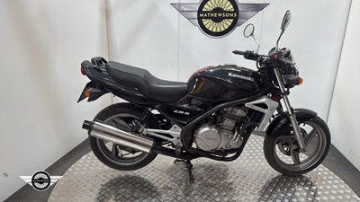 Lot 592 - 1997 KAWASAKI ER 500-A1