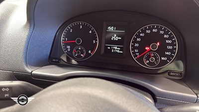 Lot 486 - 2015 VOLKSWAGEN CADDY MAXI C20 LIFE TDI