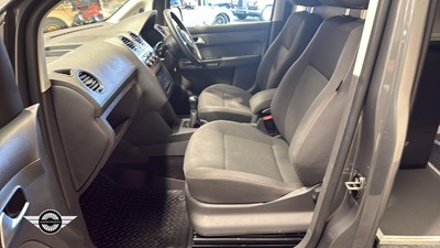 Lot 486 - 2015 VOLKSWAGEN CADDY MAXI C20 LIFE TDI