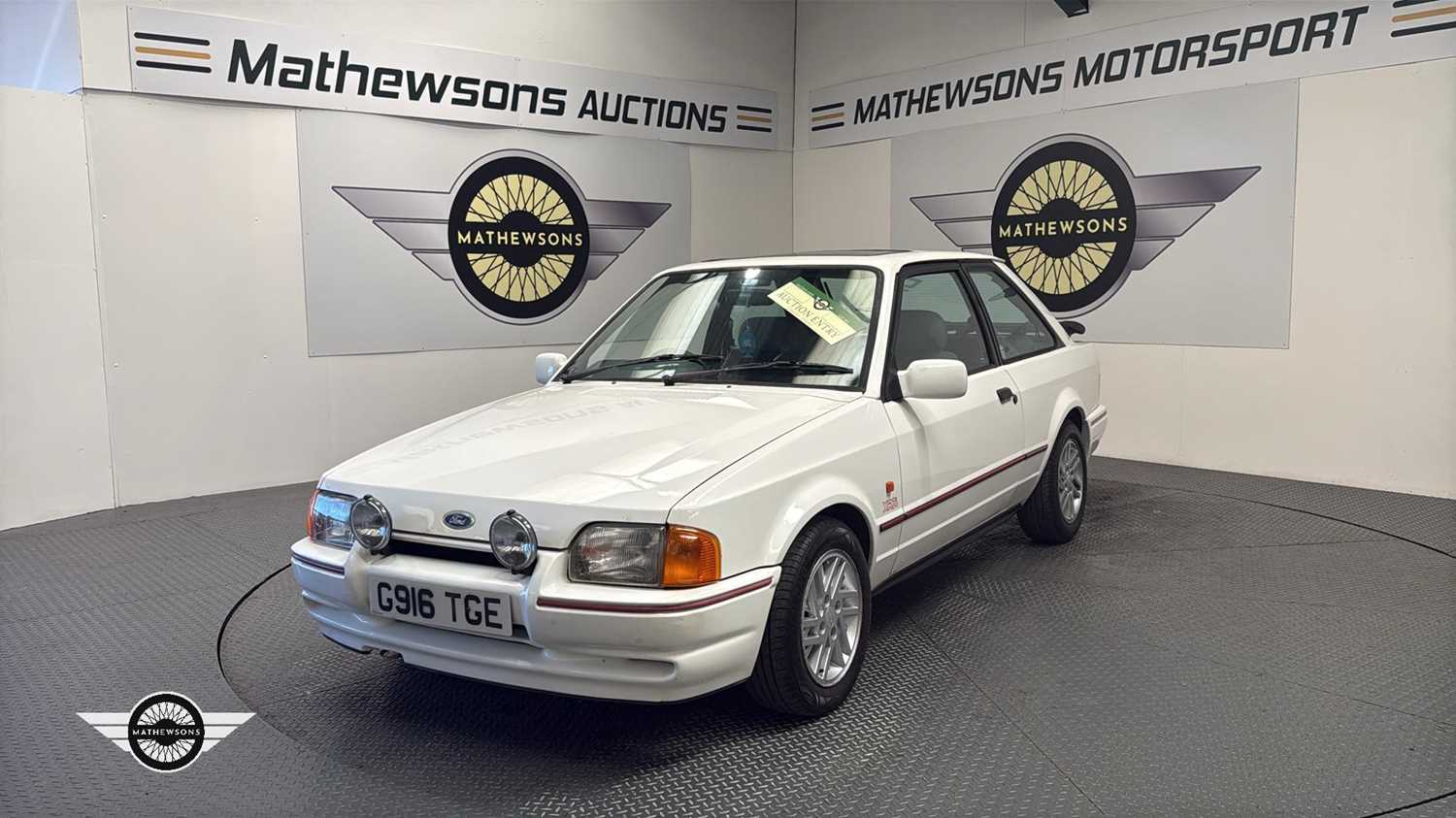 Lot 640 - 1990 FORD ESCORT XR3 INJ