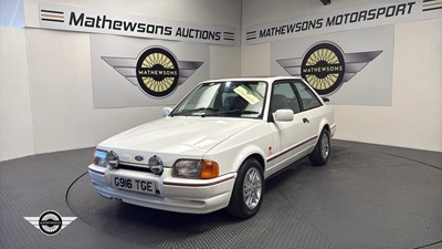 Lot 640 - 1990 FORD ESCORT XR3 INJ