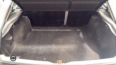 Lot 640 - 1990 FORD ESCORT XR3 INJ