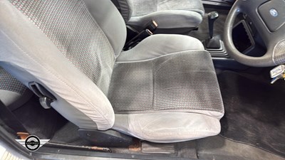 Lot 640 - 1990 FORD ESCORT XR3 INJ