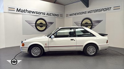 Lot 640 - 1990 FORD ESCORT XR3 INJ