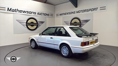 Lot 640 - 1990 FORD ESCORT XR3 INJ