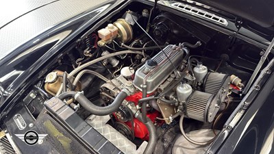 Lot 644 - 1979 MG B GT