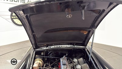 Lot 644 - 1979 MG B GT