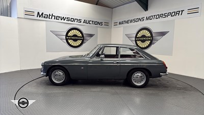 Lot 606 - 1967 MG B GT