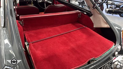 Lot 606 - 1967 MG B GT