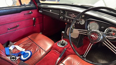 Lot 606 - 1967 MG B GT