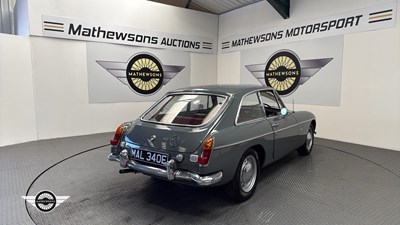 Lot 606 - 1967 MG B GT