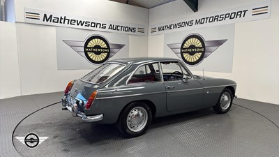 Lot 606 - 1967 MG B GT