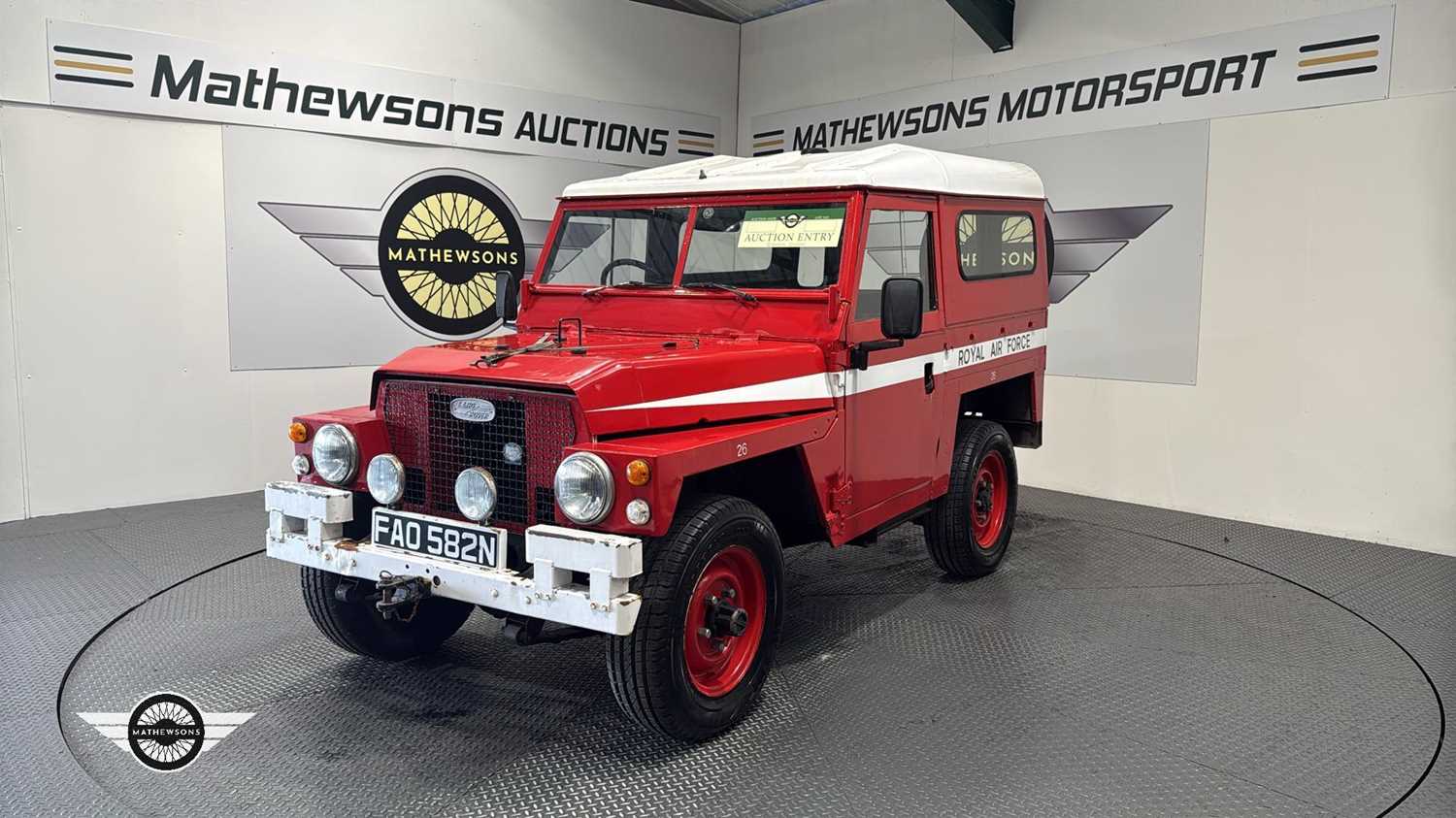 1974 LAND ROVER
