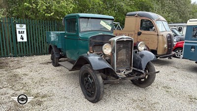Lot 734 - 1938 MORRIS