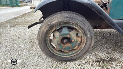 Lot 734 - 1938 MORRIS