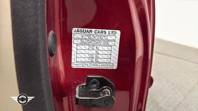 Lot 760 - 1997 JAGUAR XK8 CONVERTIBLE AUTO