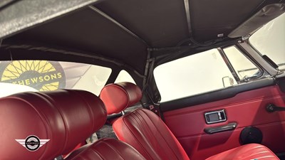 Lot 784 - 1972 MG B