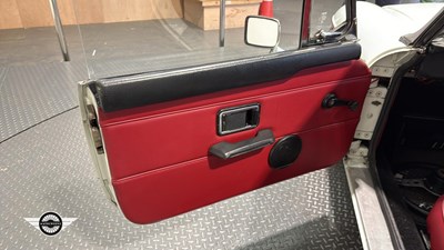 Lot 784 - 1972 MG B