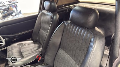 Lot 800 - 1976 TRIUMPH STAG
