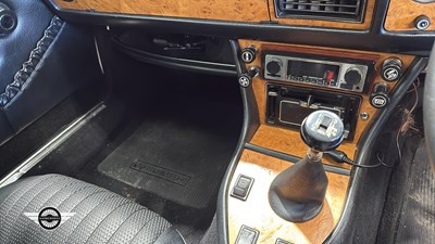 Lot 800 - 1976 TRIUMPH STAG