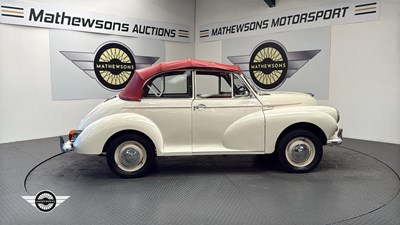 Lot 820 - 1966 MORRIS MINOR 1000