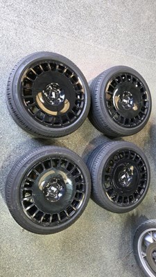 Lot 561 - 4 X BOLA 17" GLOSS BLACK ALLOY WHEELS & TYRES JA199 17X8J
