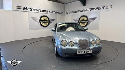 Lot 445 - 2004 JAGUAR S-TYPE DIESEL