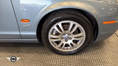 Lot 445 - 2004 JAGUAR S-TYPE DIESEL